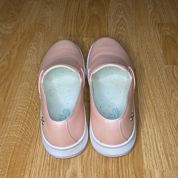 Infinity by Cherokee Clogs (BRAND NEW) - Picture 3 of 5